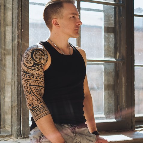 Татуировка в стиле полинезия тату полинезия на плече