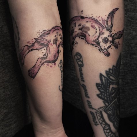 Татуировка в стиле тату графика заяц