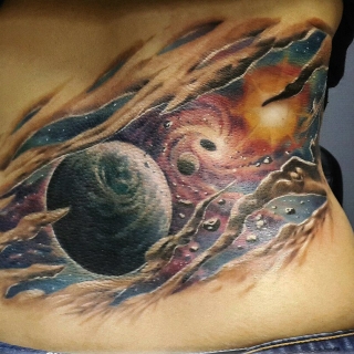 Татуировка в стиле цветная татуировка космос