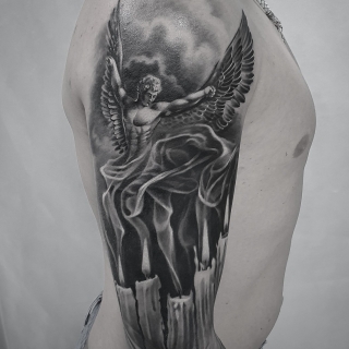Татуировка в стиле блек энд грей ангел