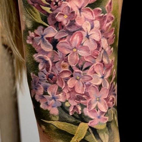 Татуировка в стиле тату реализм 