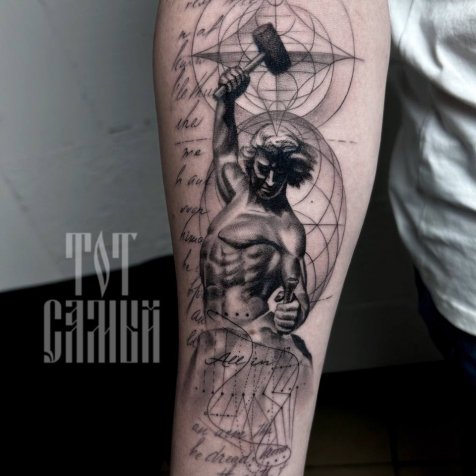 Татуировка в стиле блек энд грей 