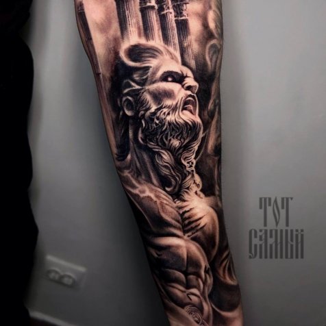 Татуировка в стиле тату реализм 
